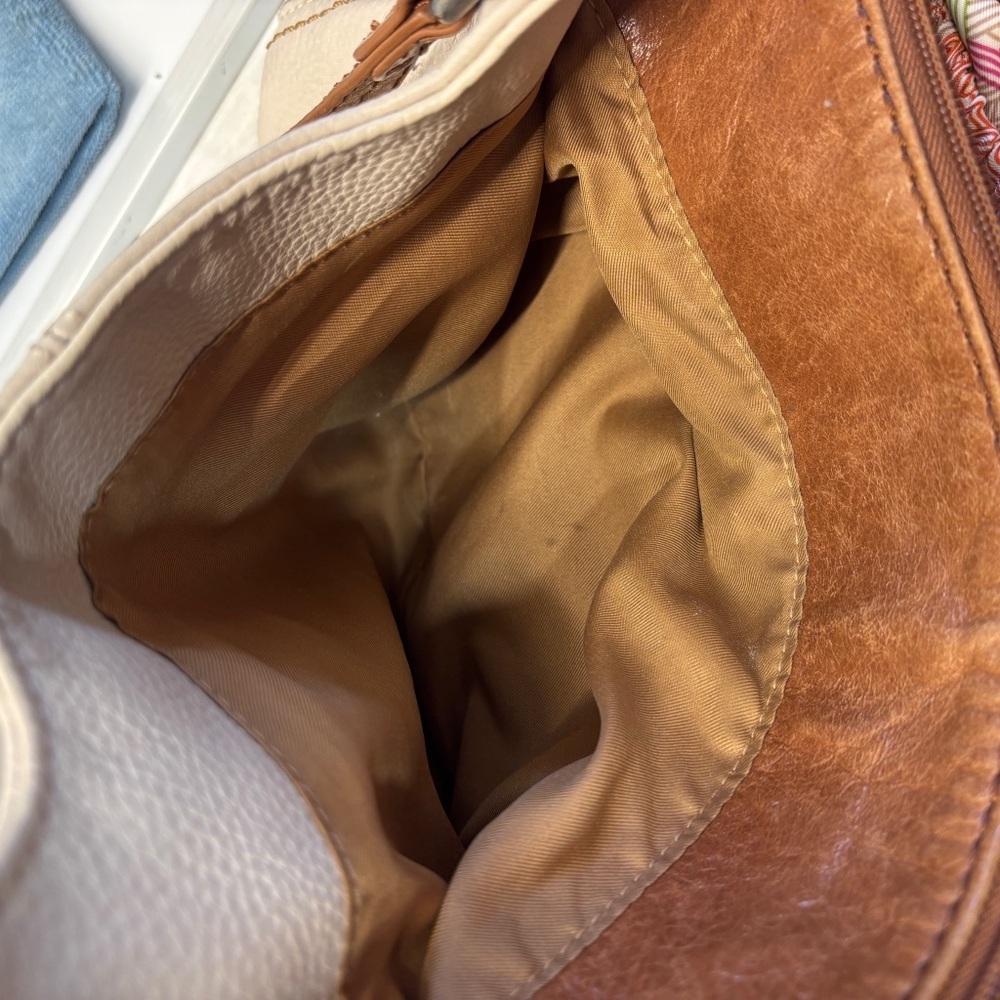The Sak Cream Purse Leather Handbag - Picture 11 of 16